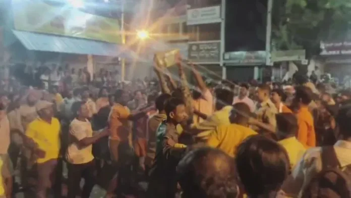 Firecrackers-burst-over-heads-during-Ganesh-procession-Hosapete
